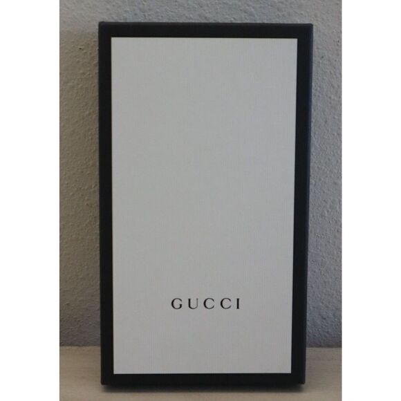 Authentic Gucci Unisex-Adult Cat Patch GG Supreme iPhone 8 Phone Case - Picture 6 of 8